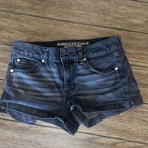 Women’s American Eagle Outfitters Denim Shorts SHORTIE